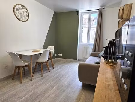 f2 meublé centre ville proche place wilson