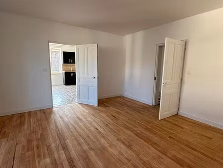 appartement t3 entièrement rénové
