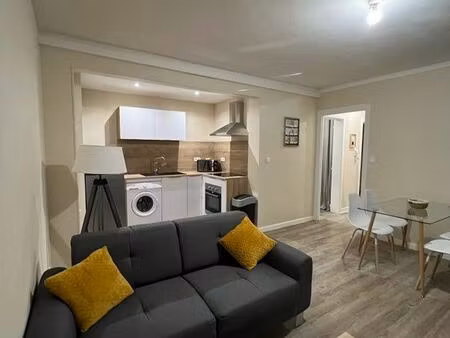 t2 meublé + garage proche iut et école d’infirmière