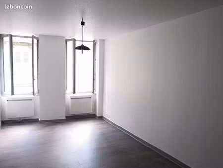 appartement 2 pièces 79 m²