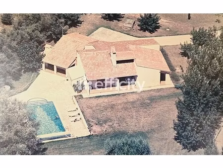 maison 6 pièces - 129 m²