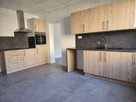 location maison à teillé (44440) : à louer / 106m² teillé