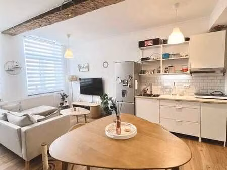 appartement 1 ch. ath  centre  peb c