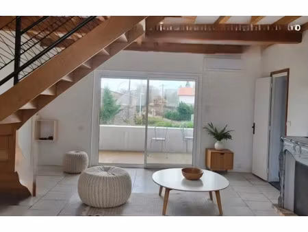 location appartement 3 pièces 103 m² à macon (71000)  770 €