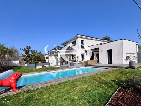 maison contemporaine d'exception 190 m2 thouaré-sur-loir