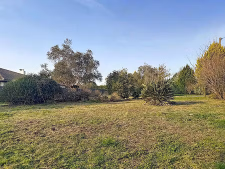 terrain soustons 945 m2