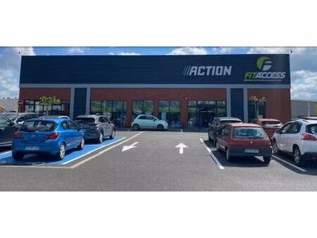 local commercial 170 m² à louer à tain l'hermitage 26347