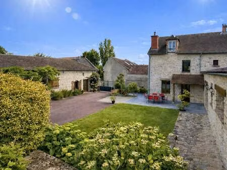 vente demeure d'exception à buchelay (78200) : à vendre / 255m² buchelay