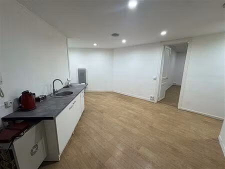 location bureau levallois perret 85 m²