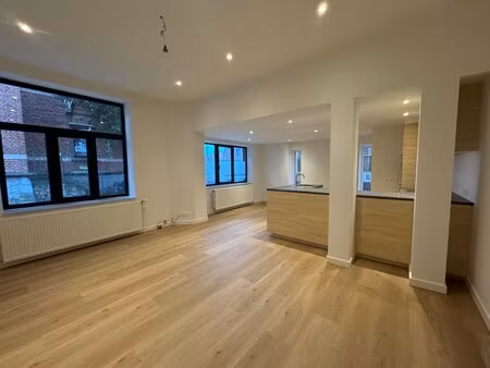 appartement te huur in halle met 1 slaapkamer