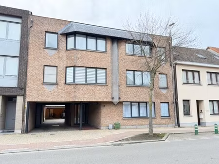 appartement te huur in nieuwkerken-waas met 2 slaapkamers