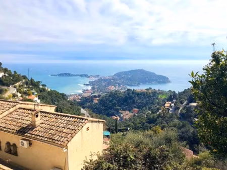 location appartement 1 pièce 36 m² à villefranche-sur-mer (06230)