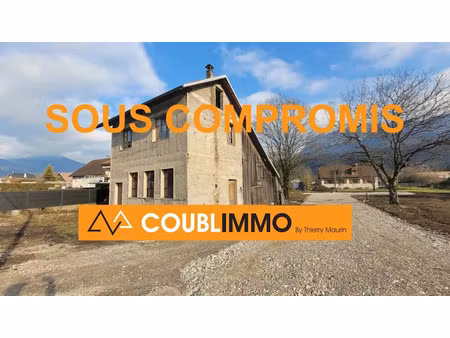 vente maison 2 pièces 64 m² à entre-deux-guiers (38380)  98 000 €