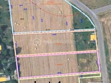 terrain de 2 331 m² constructible à nouvion sur meuse