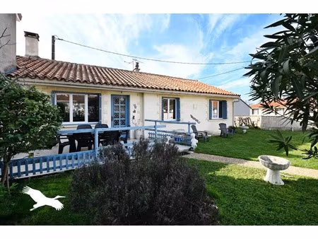 vente maison 4 pièces 80 m² à angouleme (16000)  168 775 €