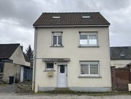vente maison 4 pièces 73 m² à poix-de-picardie (80290)  156 000 €