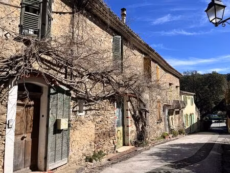 ensemble immobilier centre village