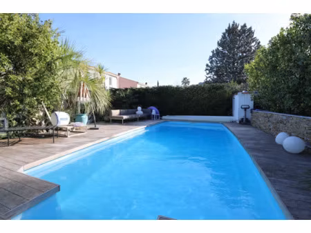 maison t4 avec jardin d'exception  piscine et garage!