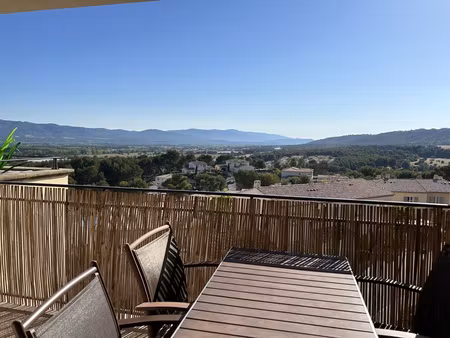 mallemort - domaine de pont royal. appartement t2 meublé   t