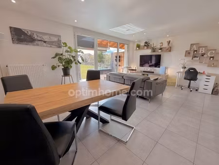 appartement 4 pièces en duplex –102m2 - dernier étage – cuvat (74)