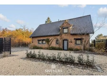 charmante open bebouwing op uitzonderlijk perceel (32a80ca) in natuurgebied te paal