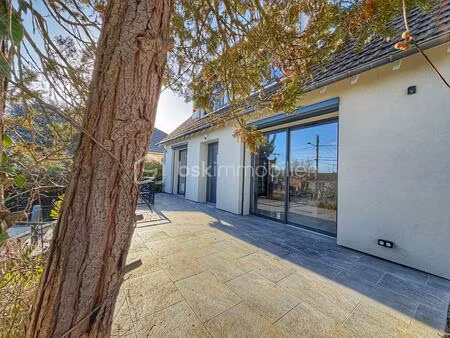 maison contemporaine de 114 m² à ecquevilly