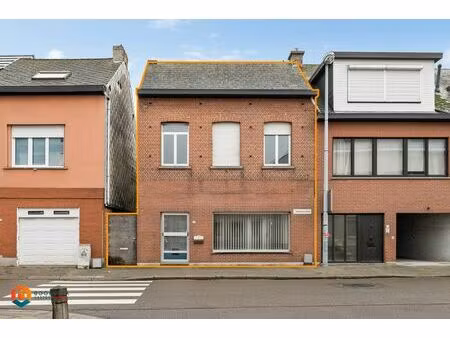 op te frissen woning met 5 slpkrs