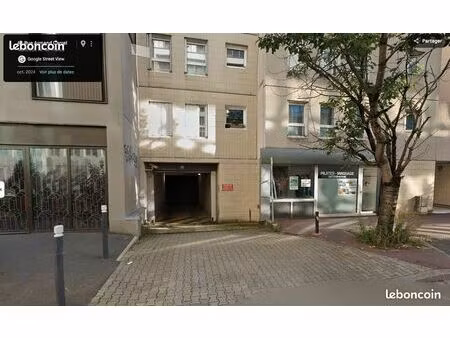 parking/box montreuil