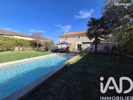 longère 10 pièces 291 m²