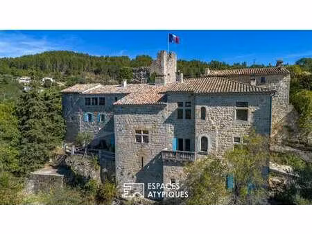 maison de luxe à vendre à aubenas : 1 380 000 € | 370m²