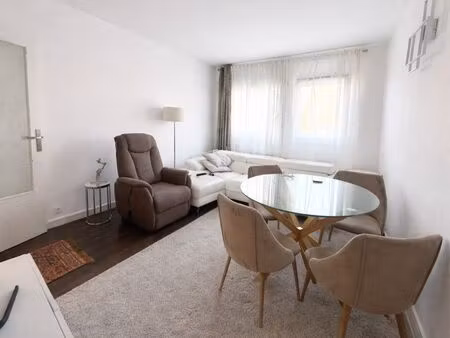 à louer – t2 de 42 m² à 15min de la gare d’argenteuil (à côté de la basilique)