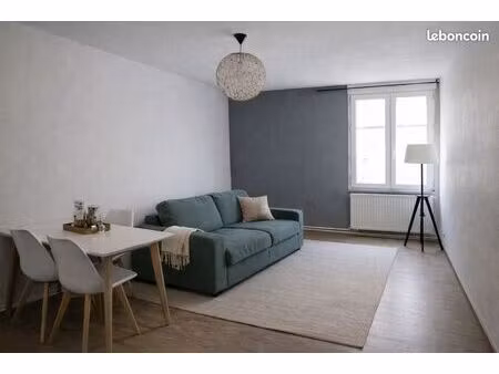 t3 meublé 60 m² – centre saint-chamond – calme & prêt à vivre