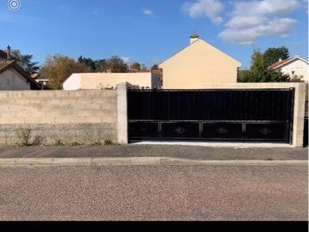 location terrain morangis