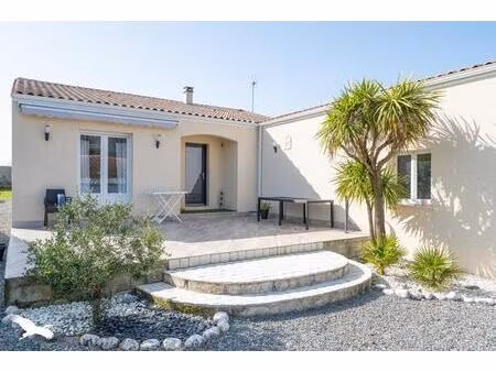 vente maison 5 pièces 111 m² saint-sulpice-de-royan (17200)