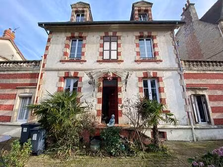 vente immeuble à ouistreham (14150) : à vendre / 177m² ouistreham