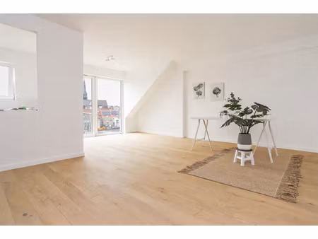 appartement te koop in ledeberg met 2 slaapkamers