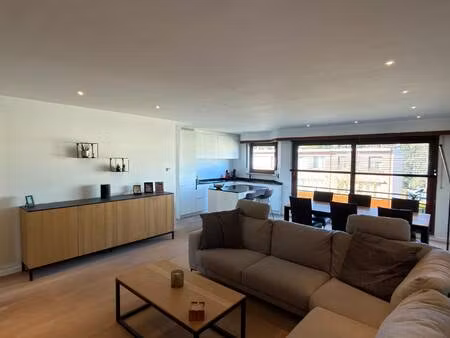 appartement te koop in stabroek met 2 slaapkamers