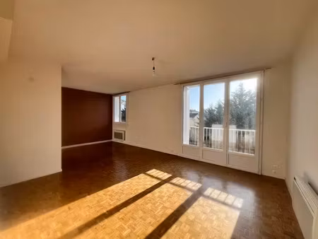 vente appartement 3 pièces 72 m² bergerac (24100)