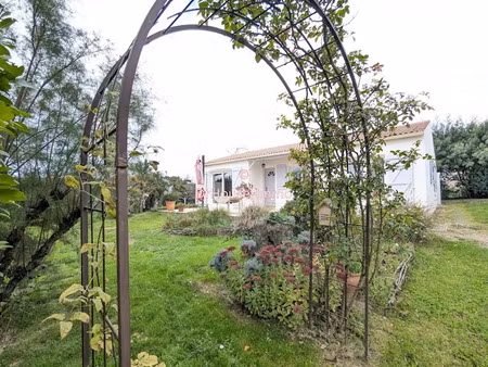 vente maison 3 pièces 87 m² à l'ile-d'olonne (85340)  298 500 €