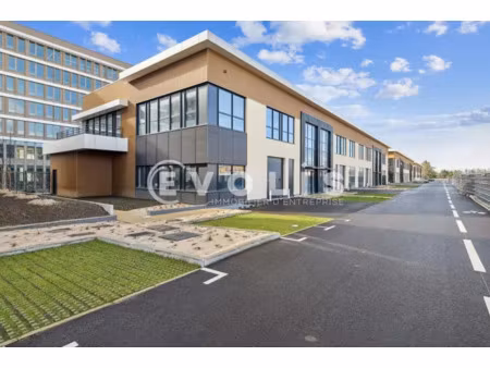 a louer - locaux d'activité neufs - nanterre (92)