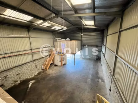 vente local d'activités saint jean d illac 33127