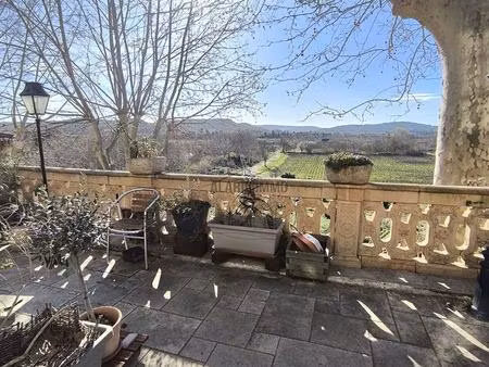 maison seigneuriale avec grande terrasse panoramique et gara
