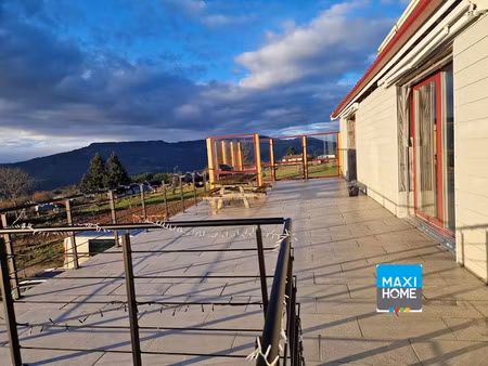 vente maison 9 pièces 206 m² à yssingeaux (43200)  299 000 €