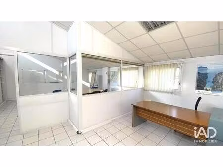 vente bureau 57 m² nîmes (30900)