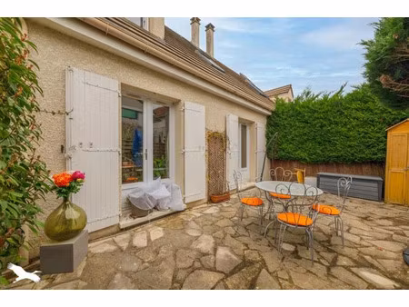 vente maison 5 pièces 103 m² à eaubonne (95600)  416 950 €