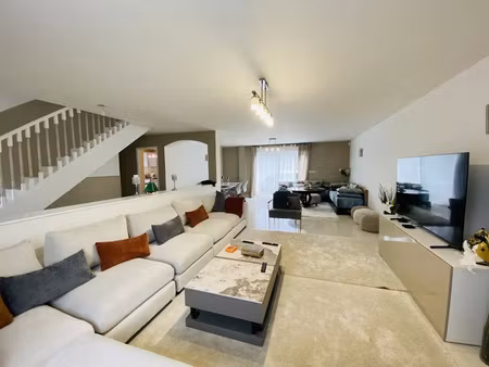 vente maison 7 pièces 213 m² à barbey (77130)  365 000 €
