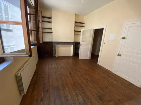 location appartement rodez 12000 - - surface privée