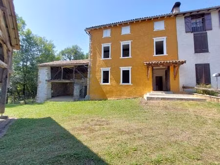 maison renovee avec dependances et vue pyrenees secteur "proche aspet" ...