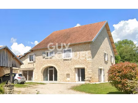 maison rénovée 183 m² noroy le bourg