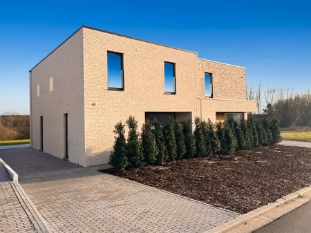 huis te koop in korbeek-dijle met 4 slaapkamers